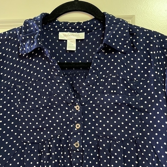 Motherhood Maternity Women’s blue and white polka dot blouse, size small. - Picture 3 of 7